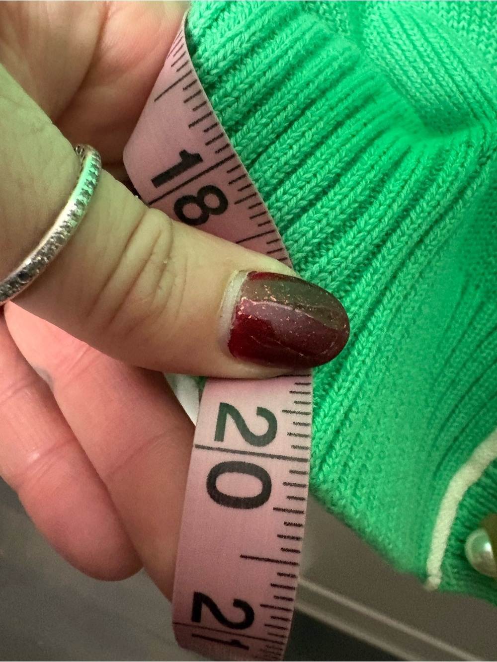 Cabi Wallis Cropped Cardigan Julep Green - Picture 13 of 13